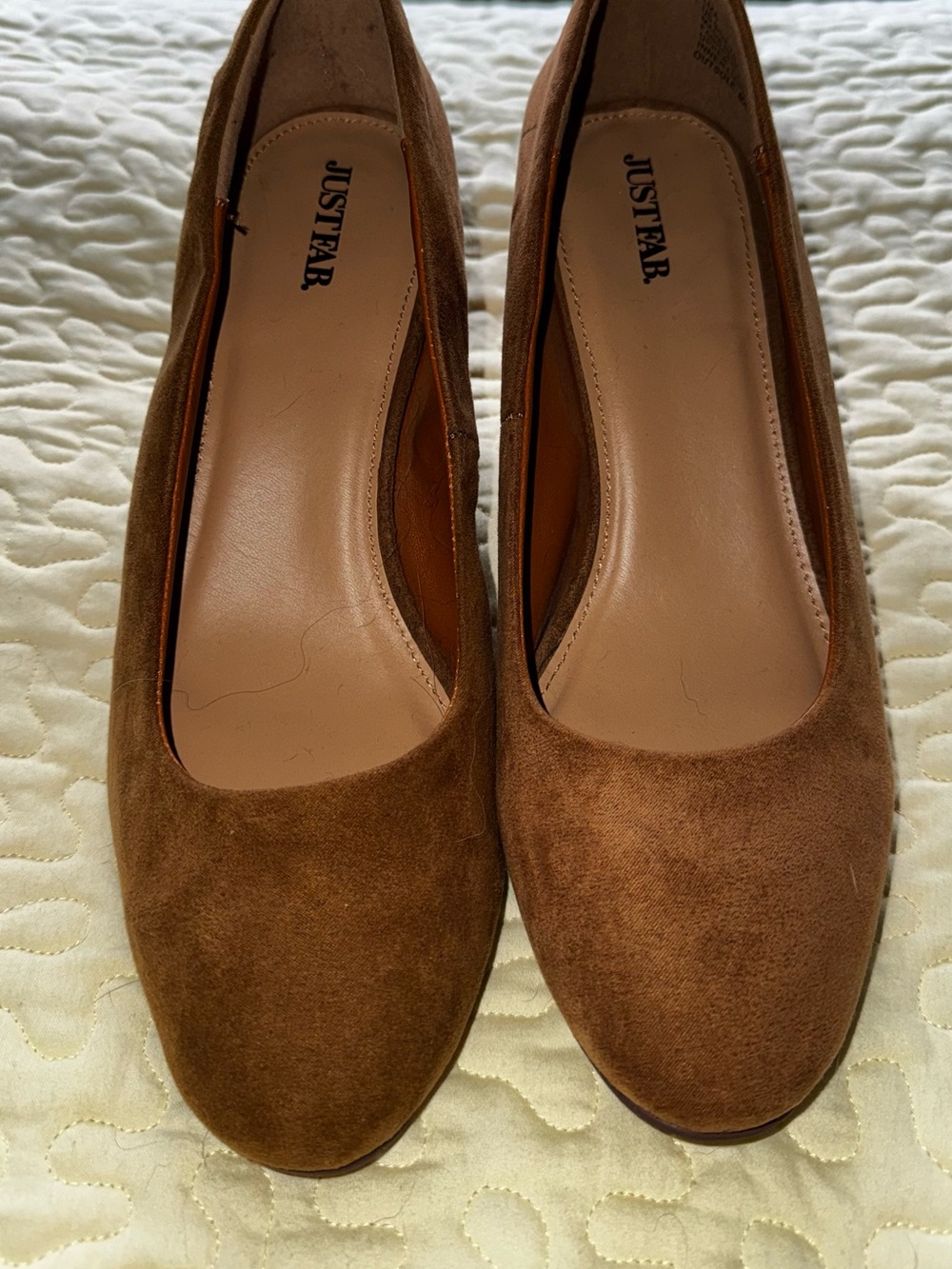JustFab Camel Suede Round-Toe Pumps 9